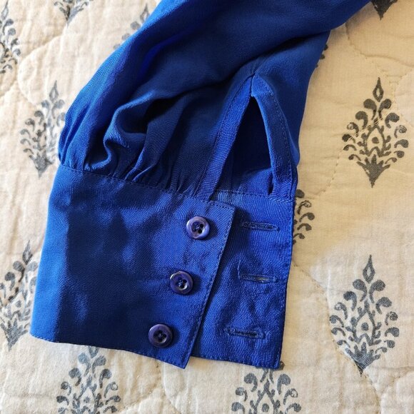 Francesca of Damon Starington Silk Blouse — Royal Blue, Pleated Front, Sz 6 - Picture 15 of 16